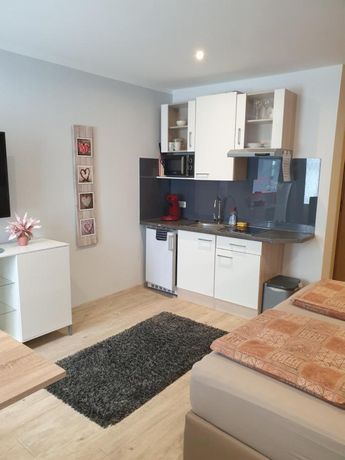 Hausner'S Hotel- Studio Apartments Altenstadt an der Waldnaab Ngoại thất bức ảnh